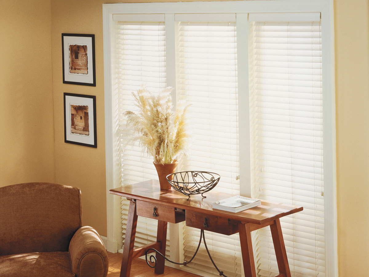 Textured Faux Wood Blinds 2 in Peak Window Coverings